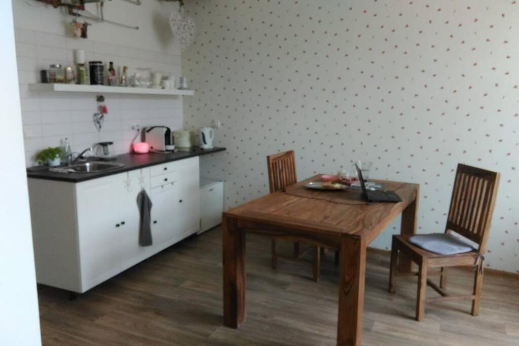 Stylovy Apartman V Centru Nachoda Exterior foto